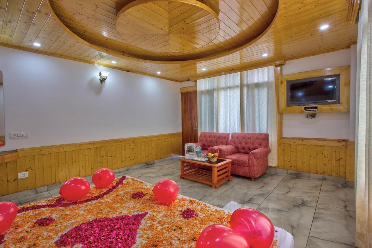 Hotel Sun Light Manali Buitenkant foto